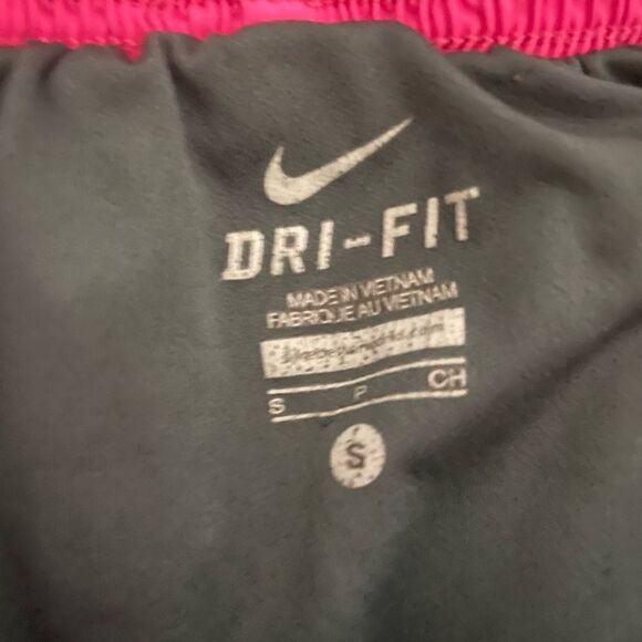 Dri-fit Nike shorts  - Picture 4 of 4